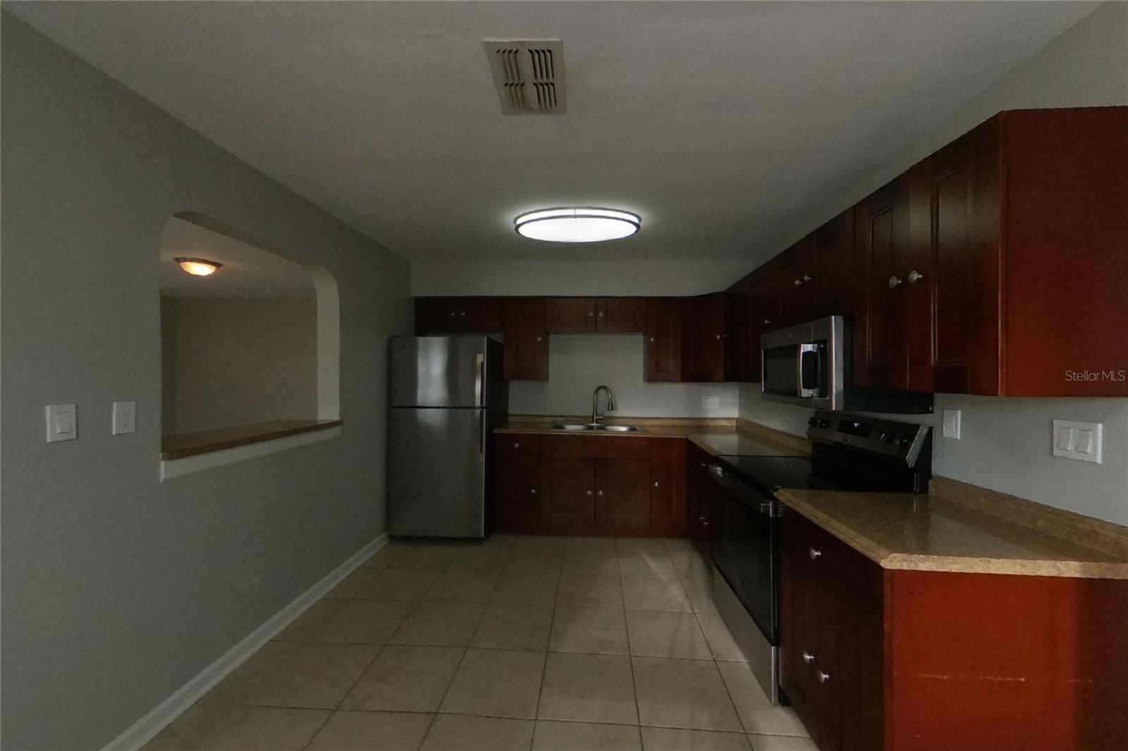 O6444736 Property Photo 7