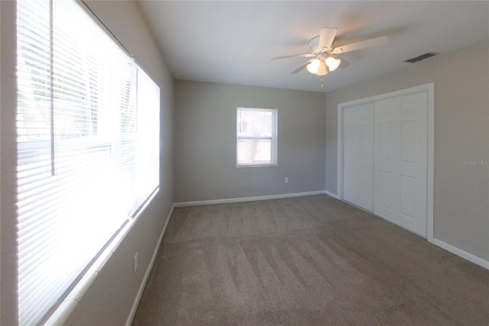 O6444736 Property Photo 13