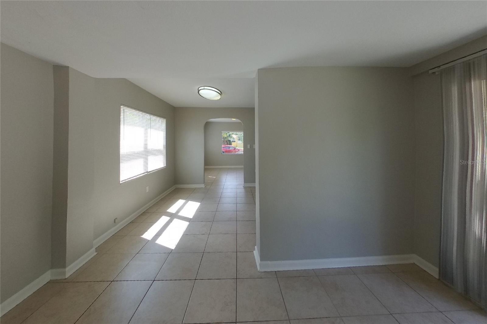O6444736 Property Photo 18
