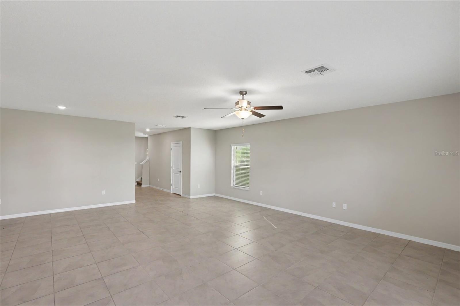 15535 Miller Creek Dr Property Photo 3