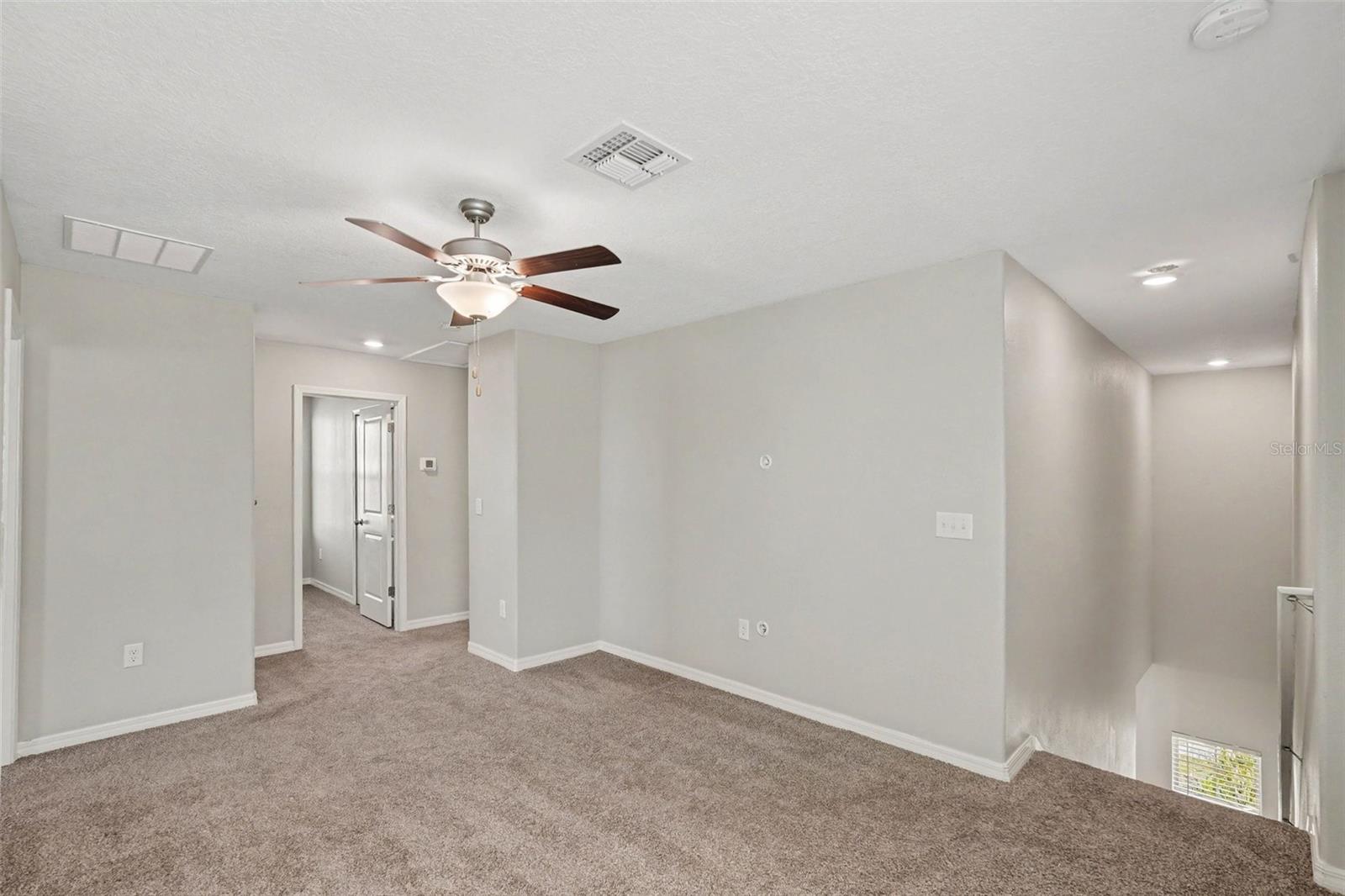 15535 Miller Creek Dr Property Photo 9