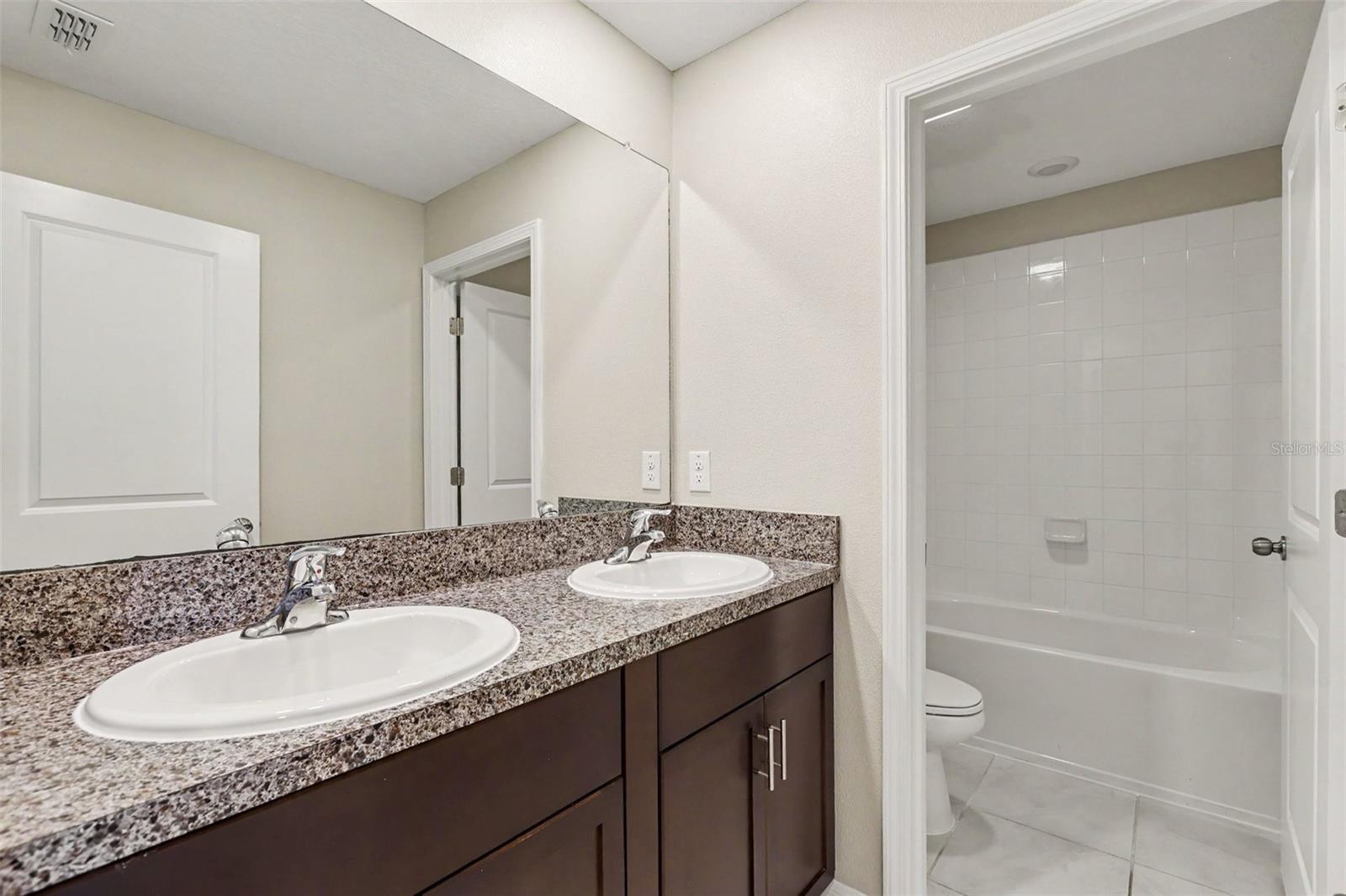 15514 Colt Creek Pl Property Photo 22