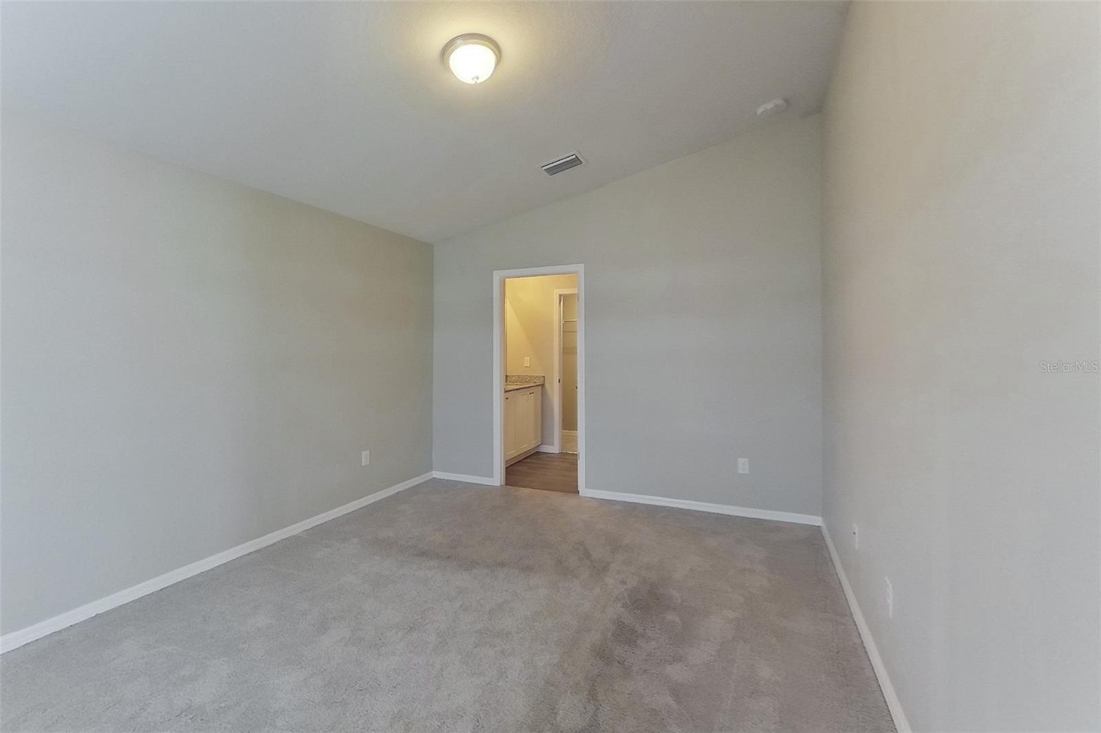 18312 Gibraltar Ln Property Photo 13