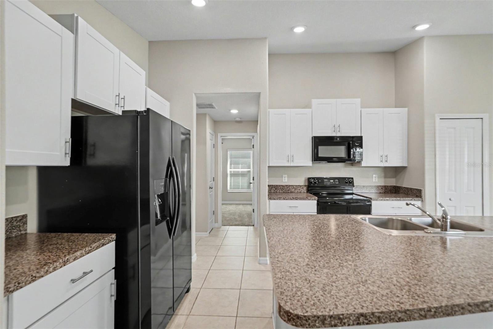 7109 King Creek Dr Property Photo 6