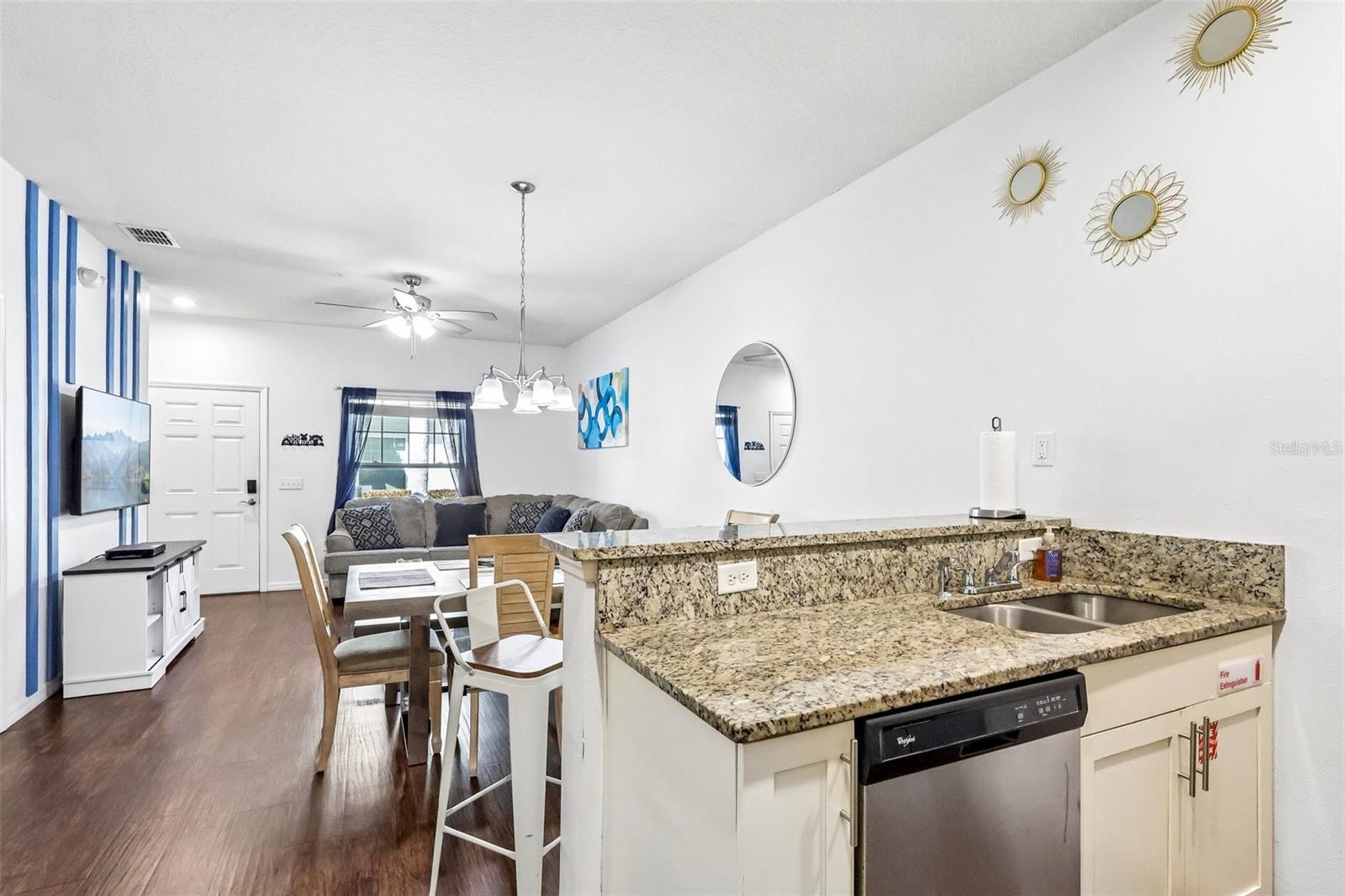 3210 Gold Ln Property Photo 12