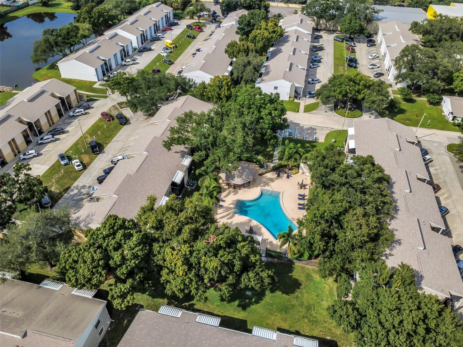 3811 N Oak Dr #e51 Property Photo 3