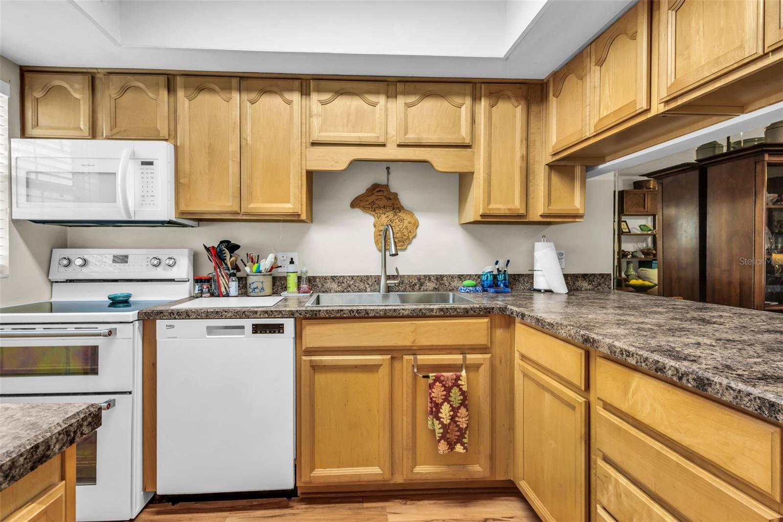 3811 N Oak Dr #e51 Property Photo 7