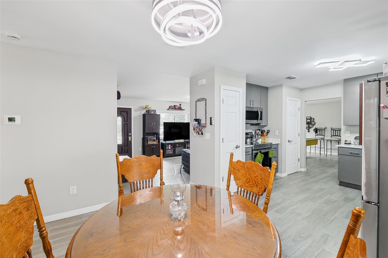 1107 Jerome Way Property Photo 11