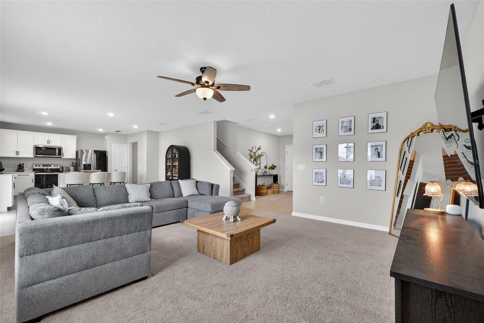 1117 Michelangelo Ln Property Photo 11