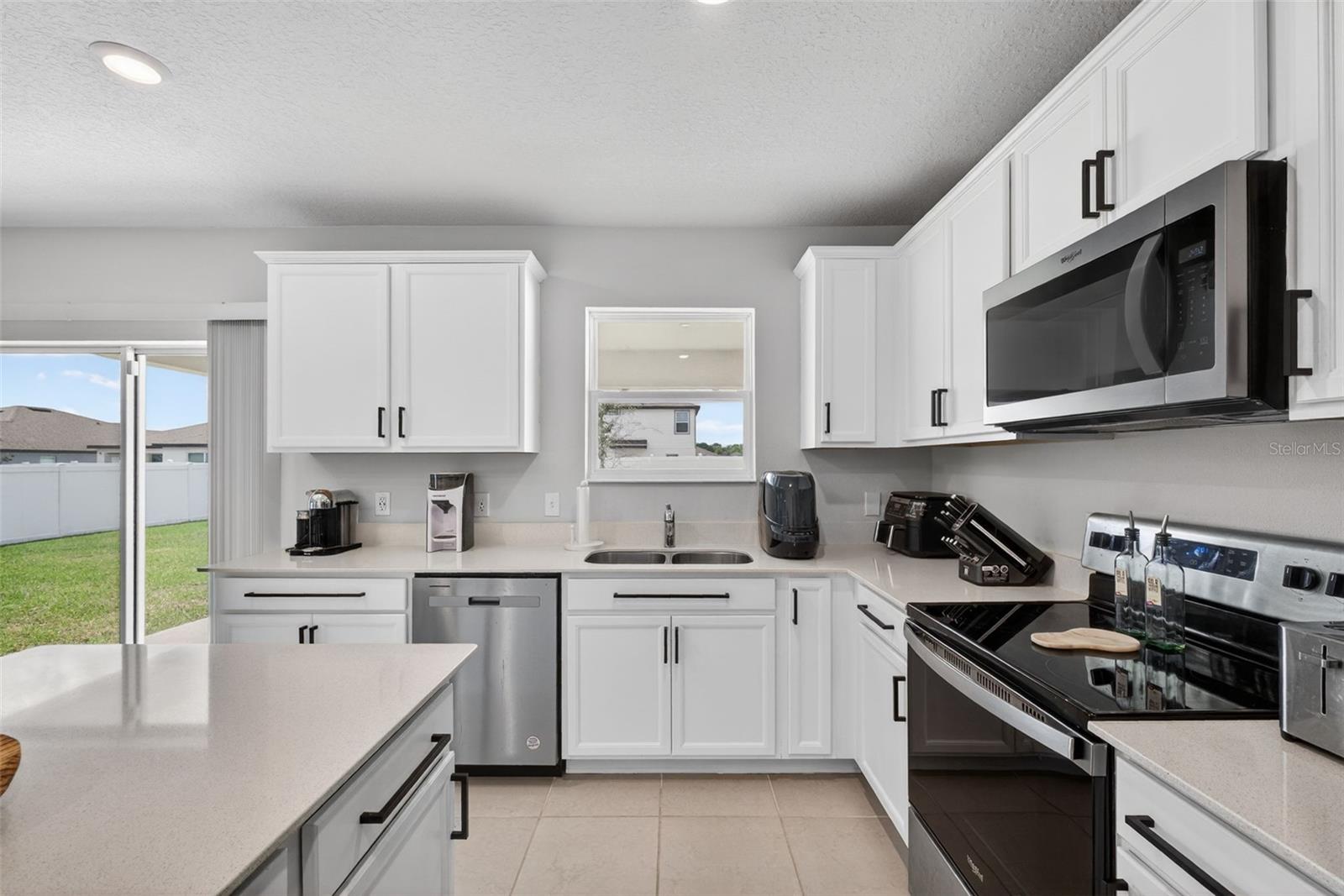 1117 Michelangelo Ln Property Photo 17