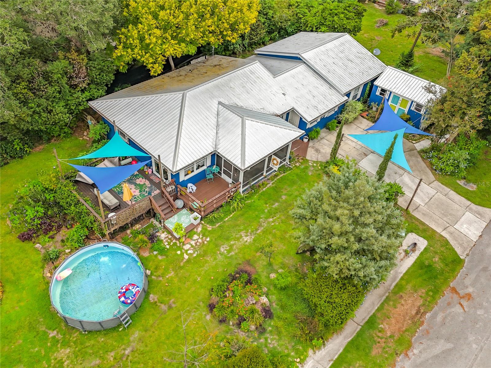 560 Live Oak Ave Property Photo 47