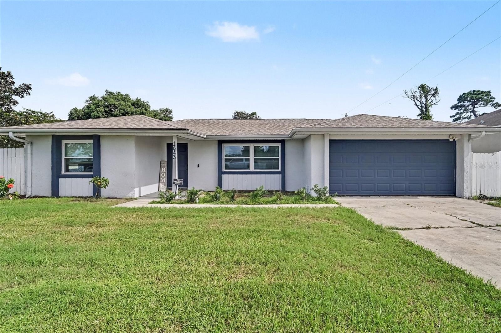 1643 Pendleton St Property Photo 1