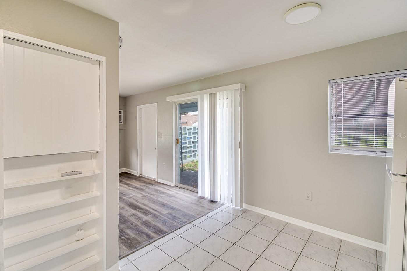 1327 W Point Dr #a Property Photo 7