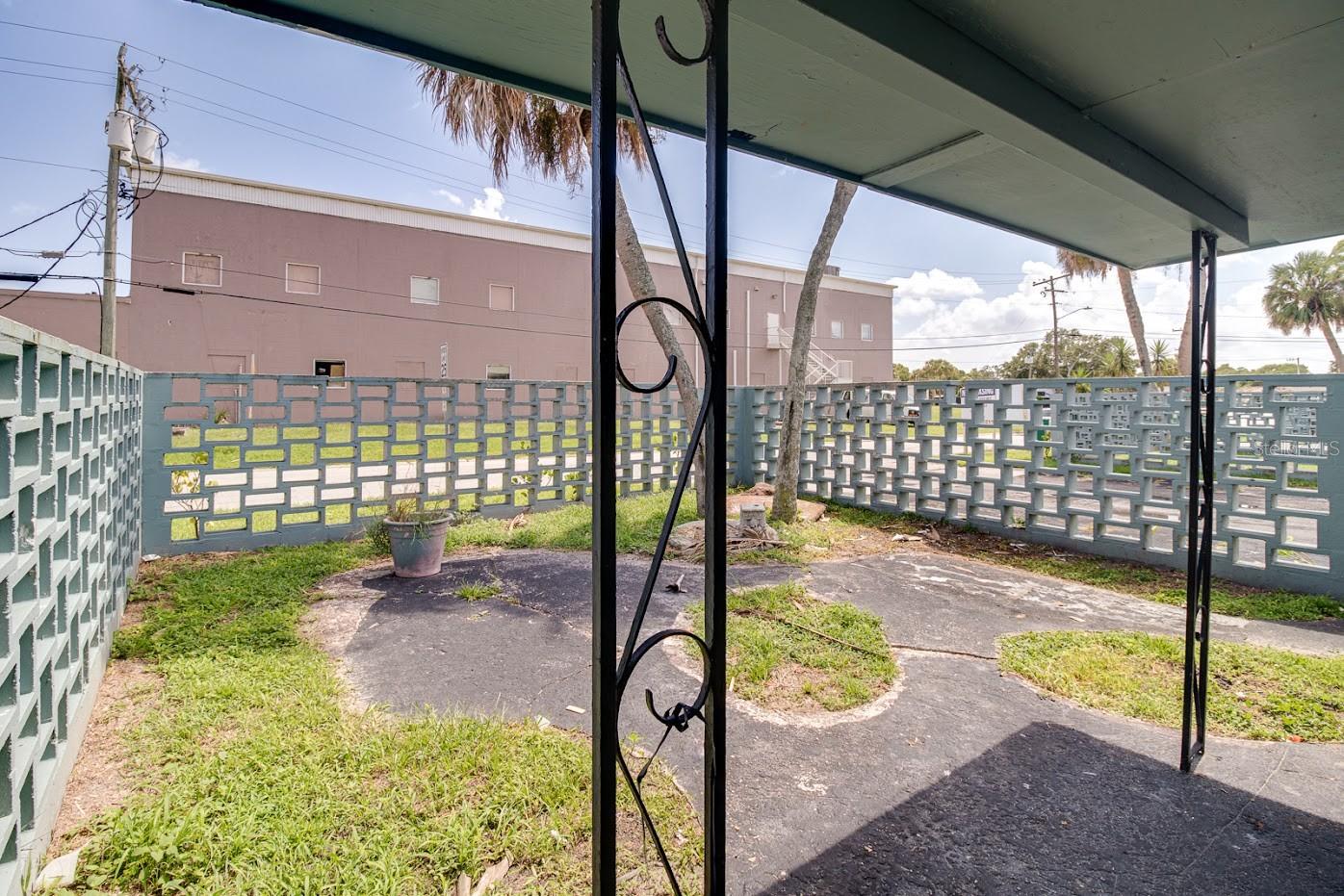 1327 W Point Dr #a Property Photo 13