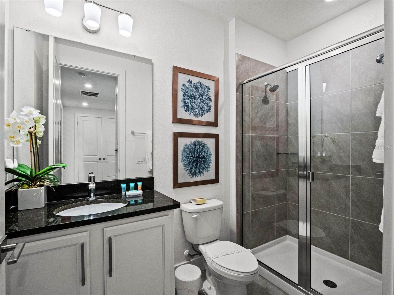 1407 Titian Ct Property Photo 32