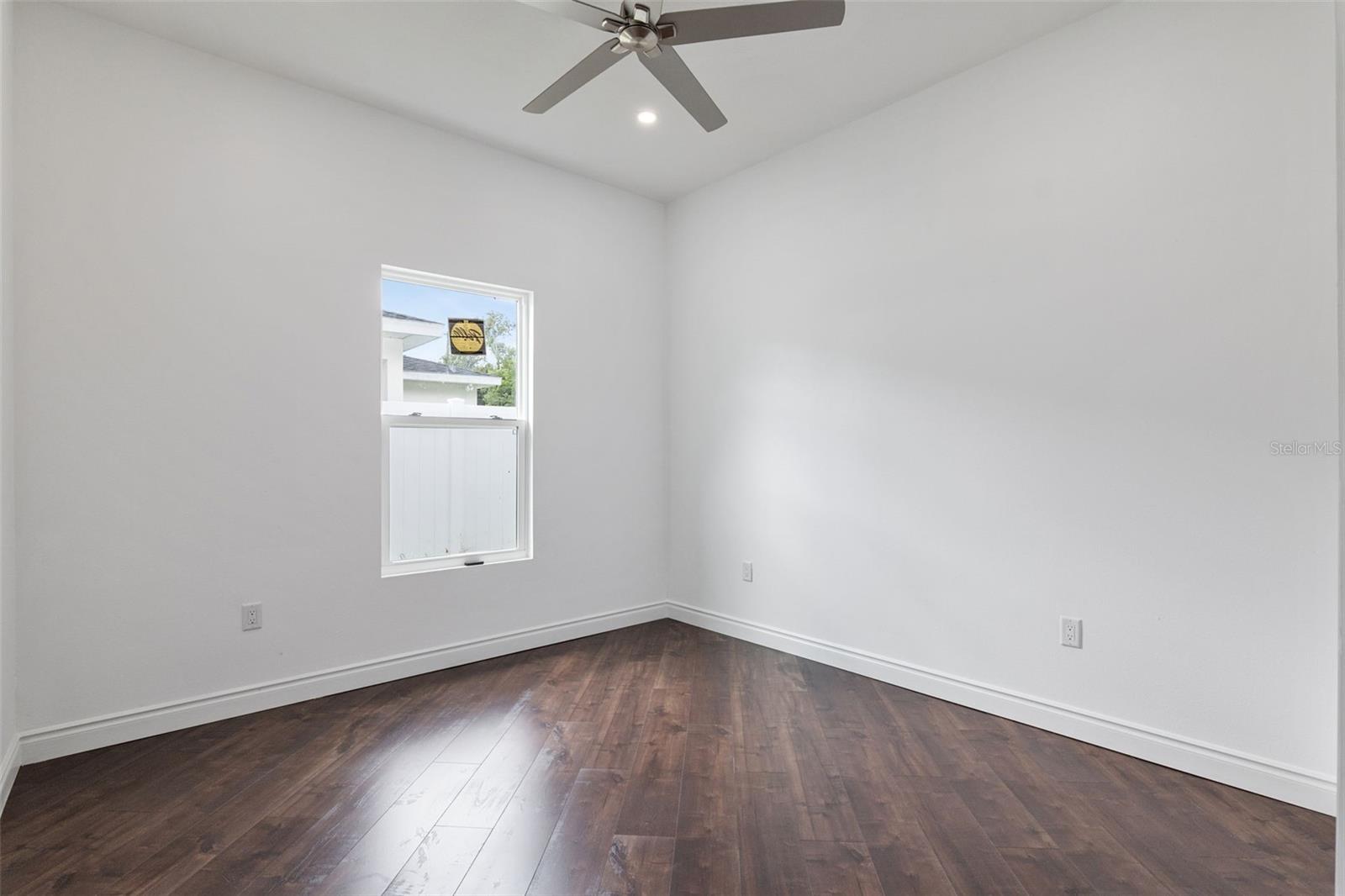1506 Selma Ave Property Photo 18