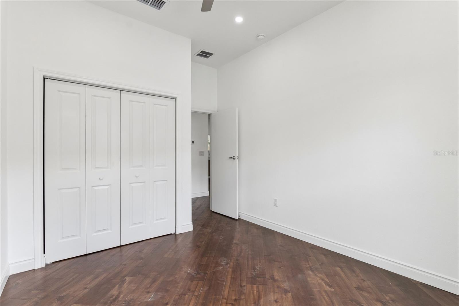 1506 Selma Ave Property Photo 22