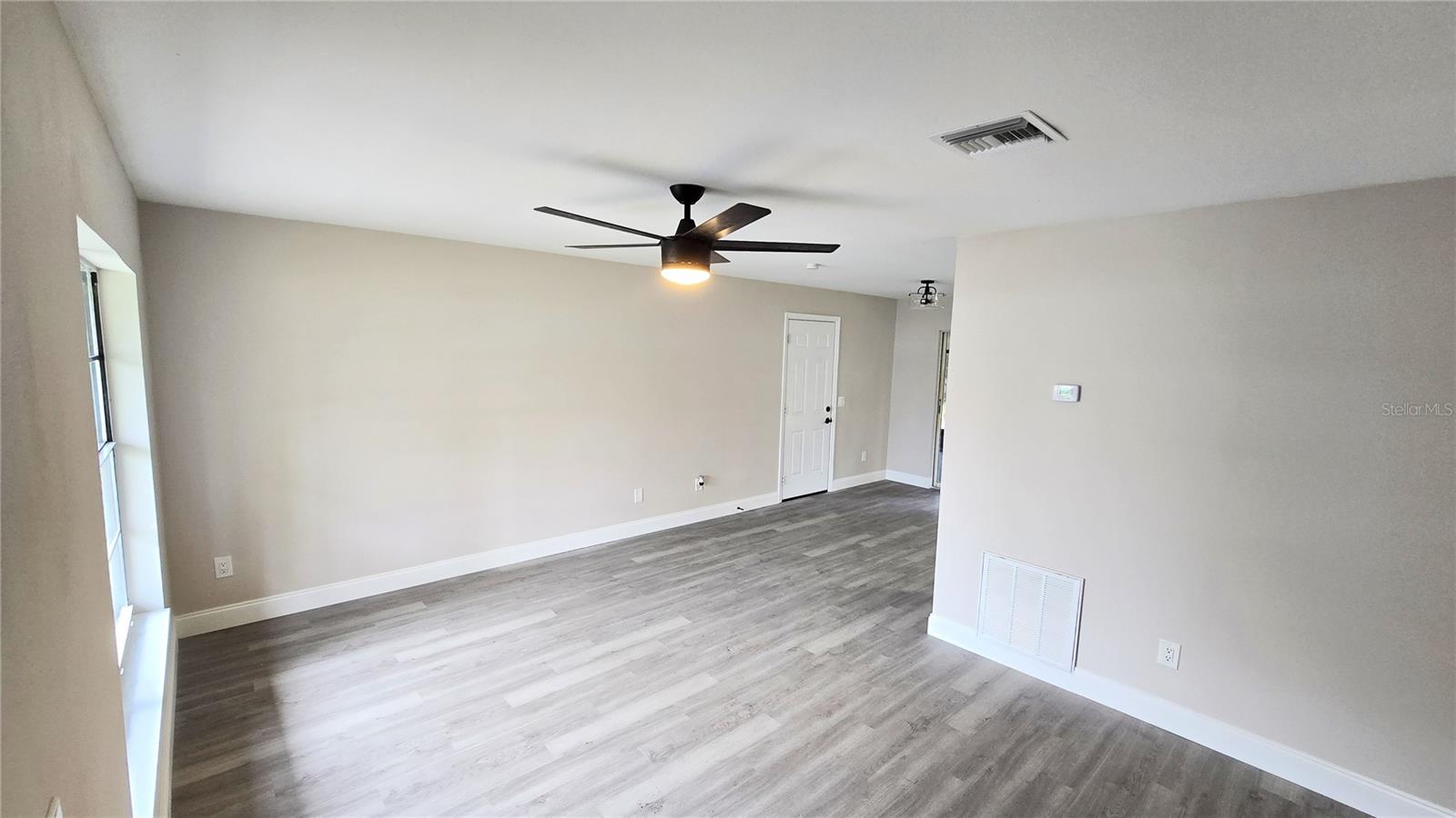 605 Jameson Dr Property Photo 6