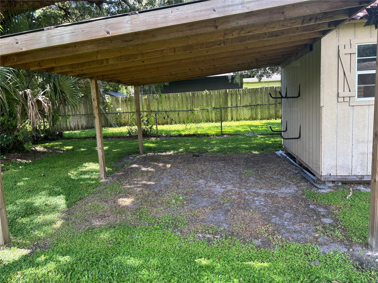 2404 Grandview Ave Property Photo 17