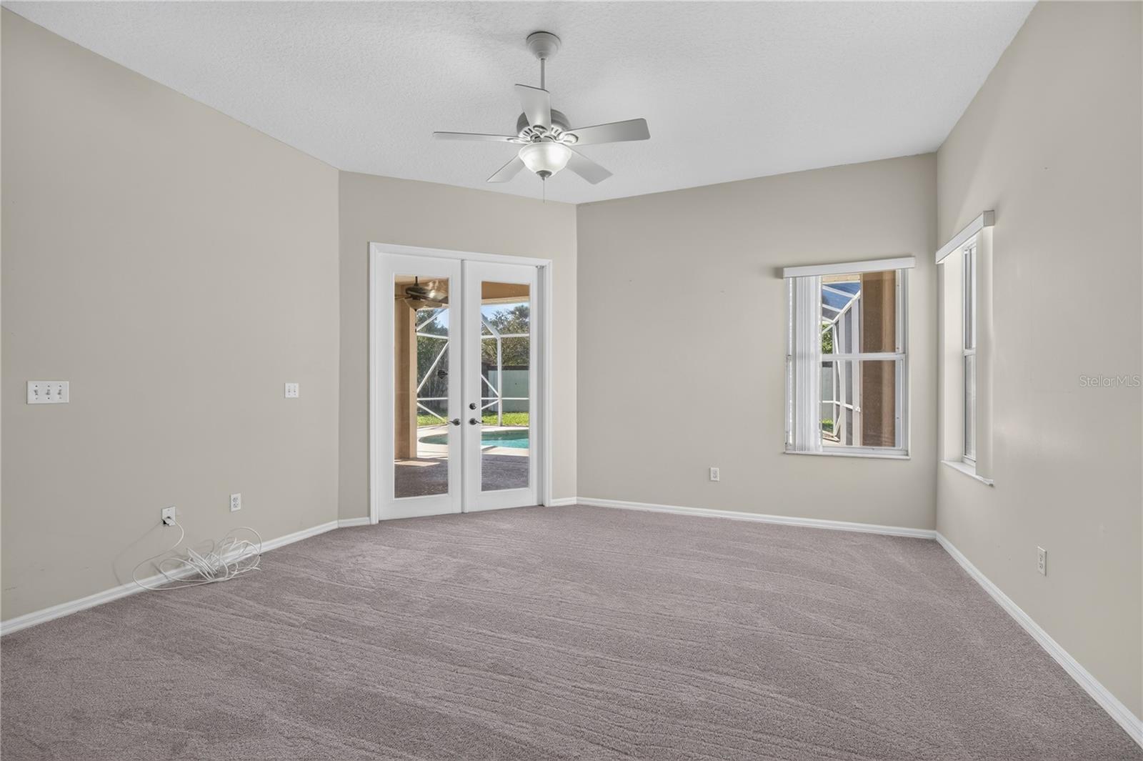 3677 Whisperwood Cir Property Photo 14
