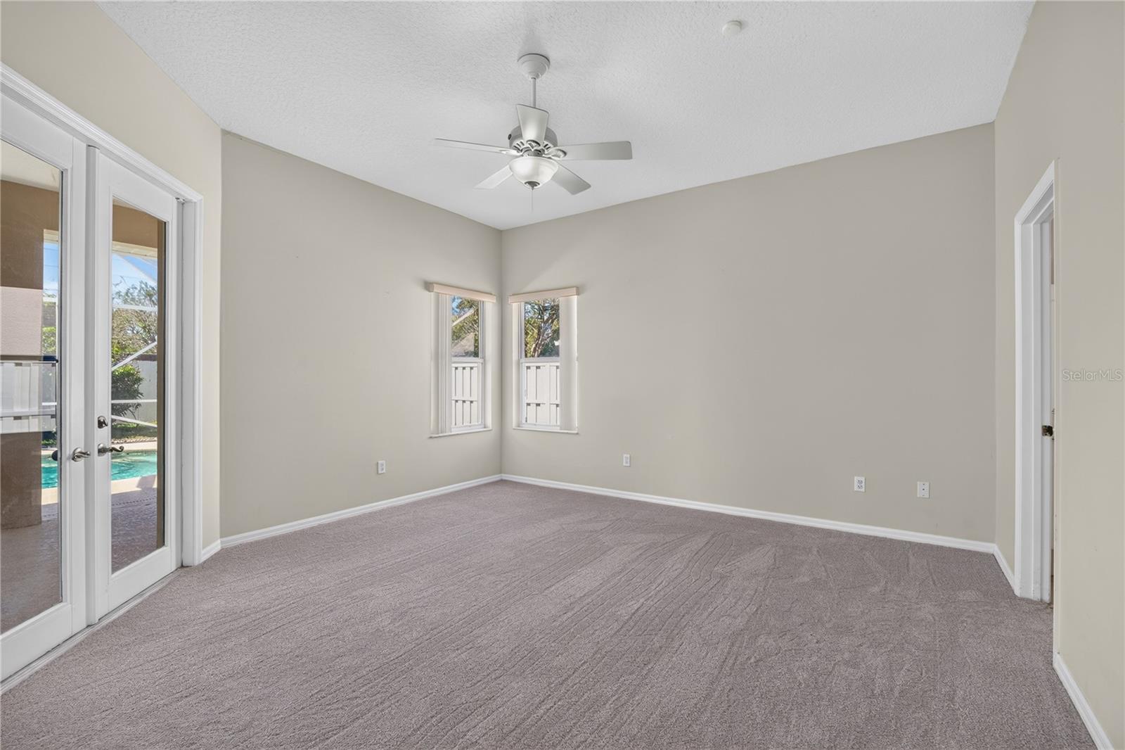 3677 Whisperwood Cir Property Photo 15