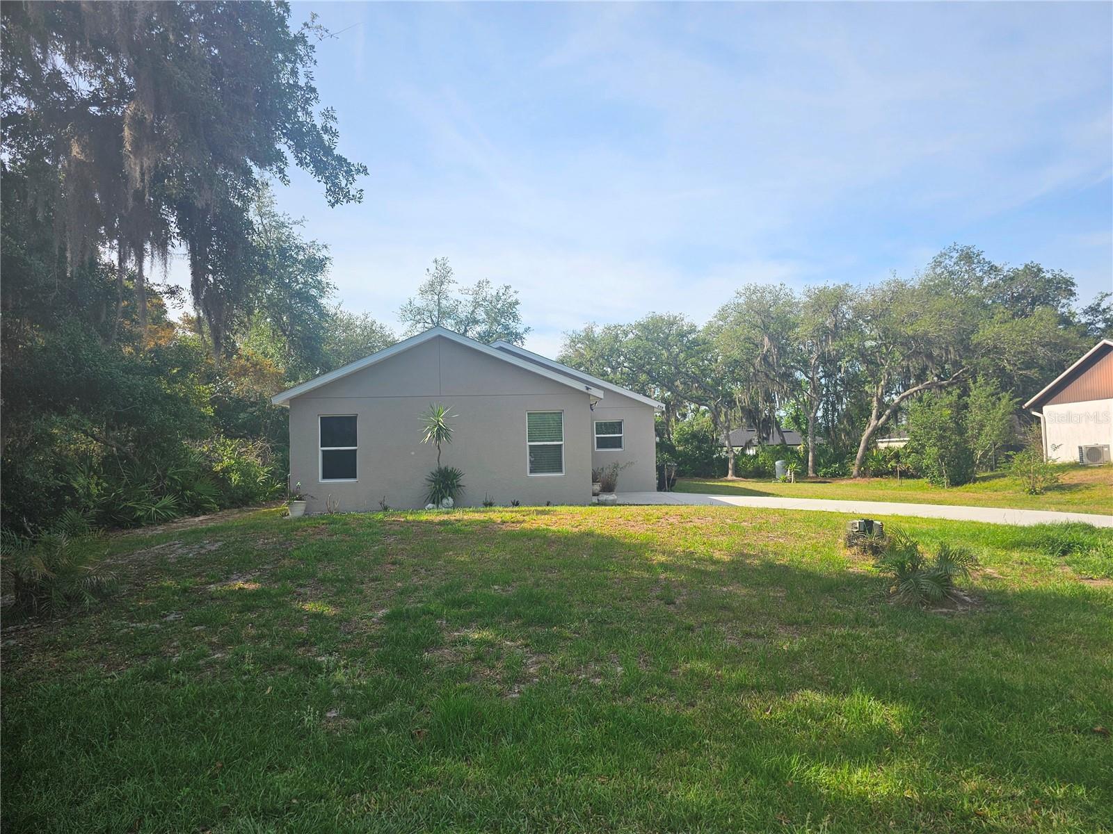 259 Toms Rd Property Photo 25