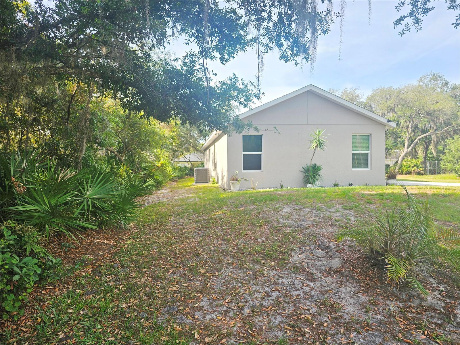 259 Toms Rd Property Photo 27