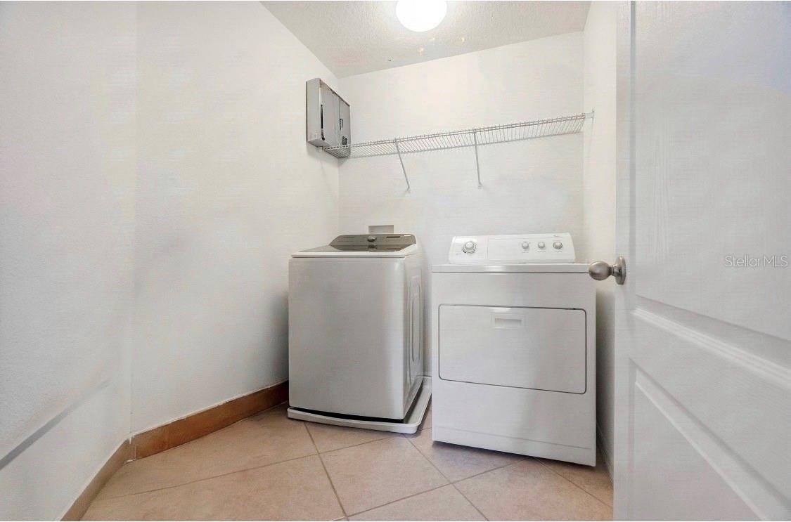 10781 Cabbage Tree Loop Property Photo 27