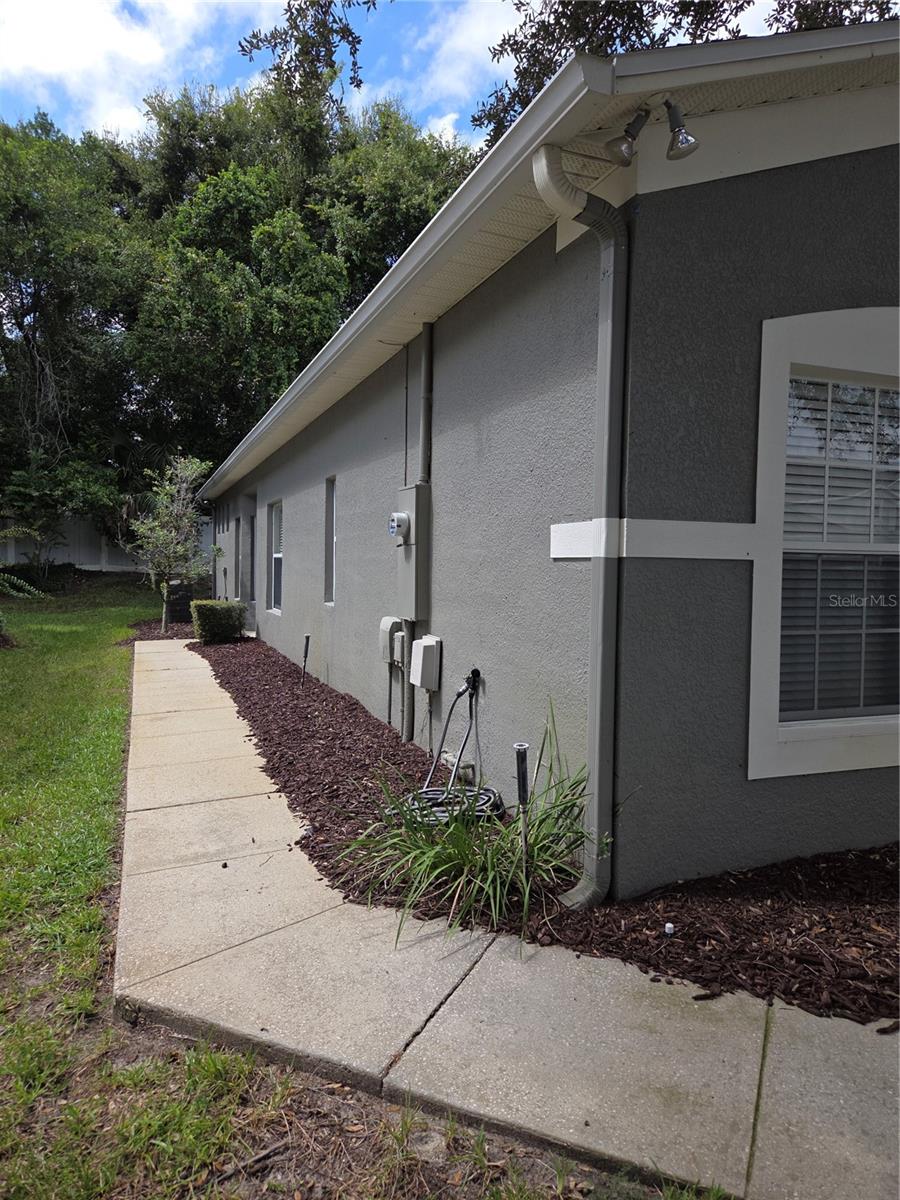 1730 Travertine Ter Property Photo 2