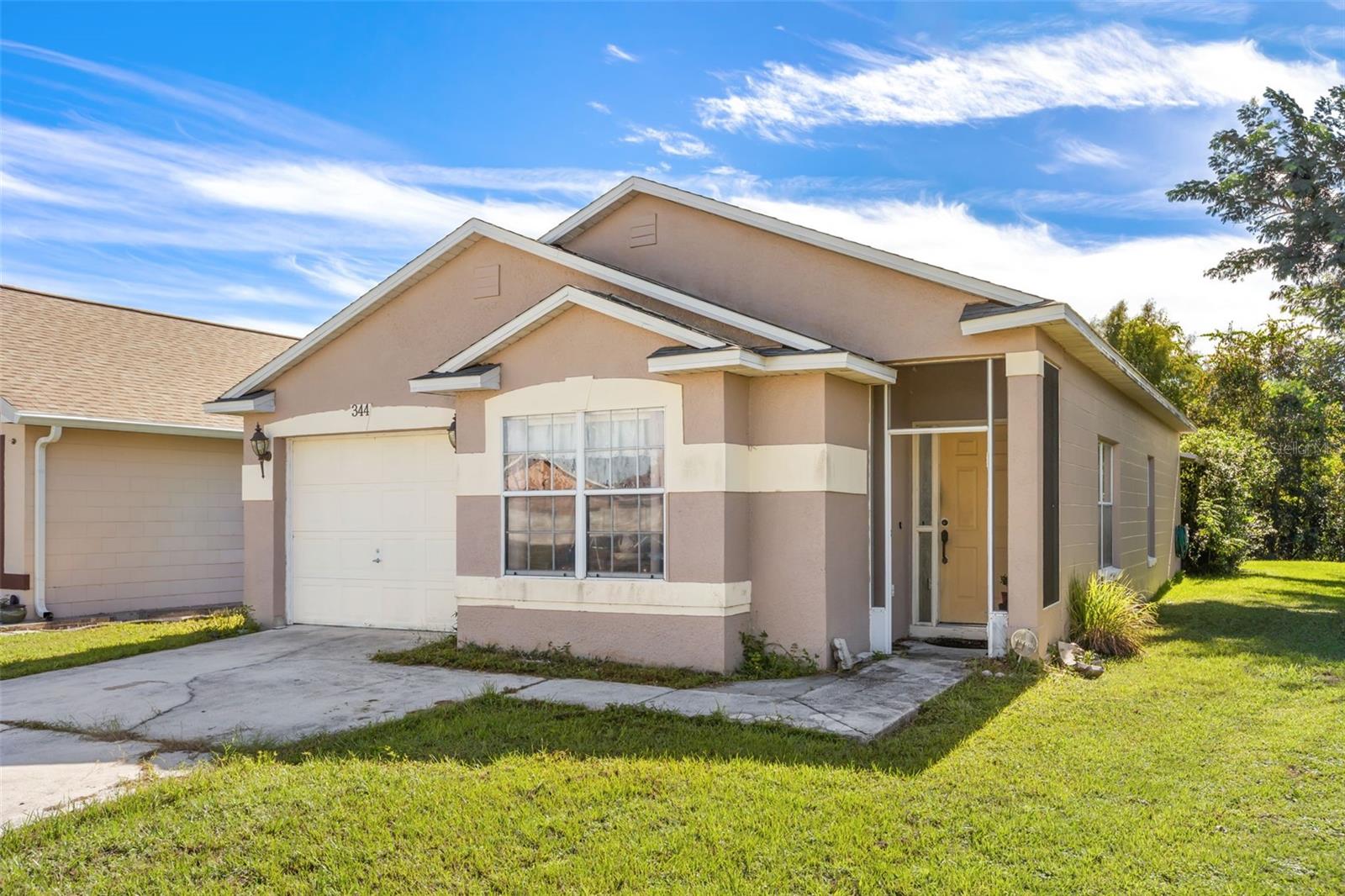 344 Briar Bay Cir Property Photo 1