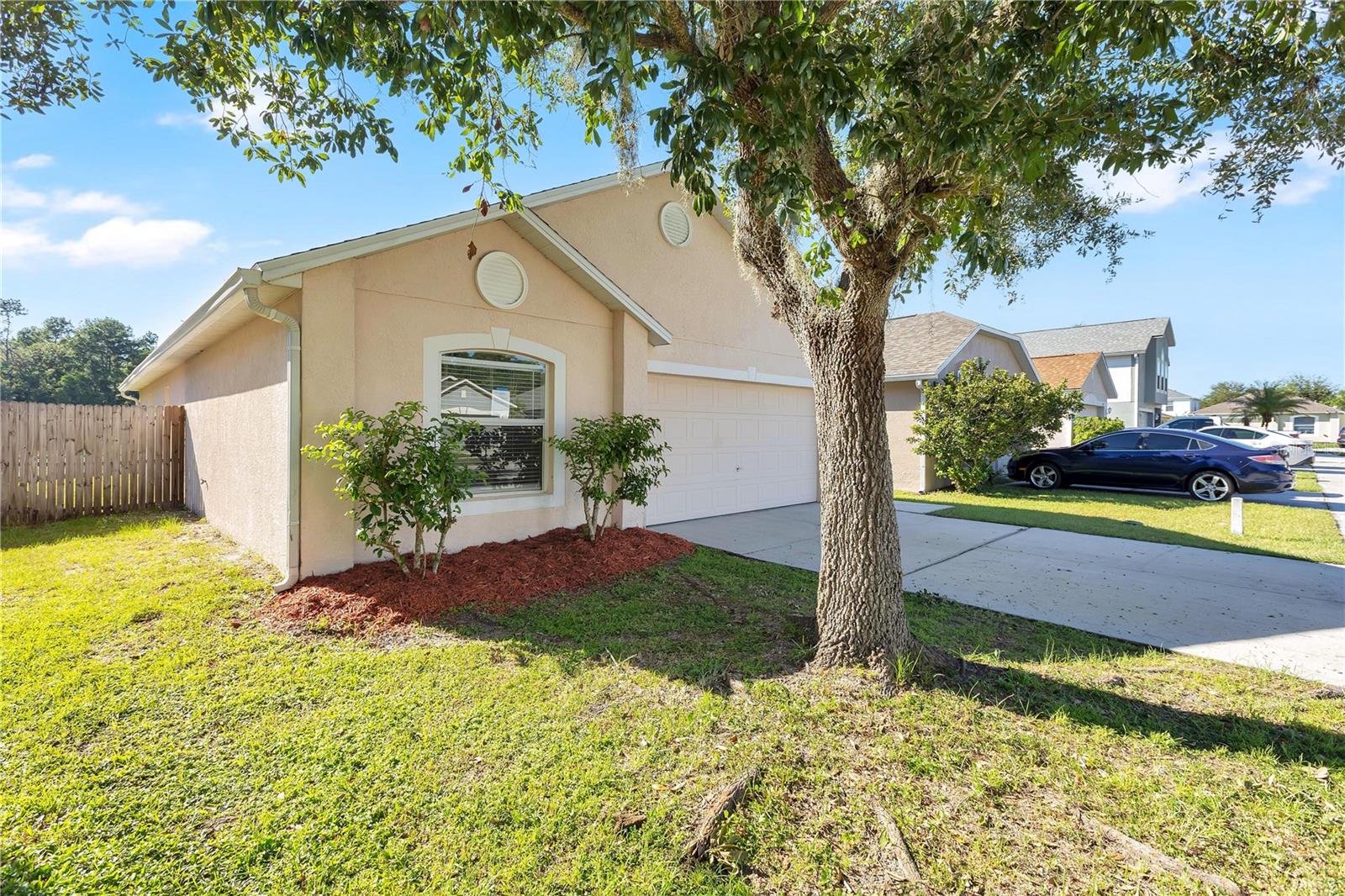6407 Tabogi Trl Property Photo 2