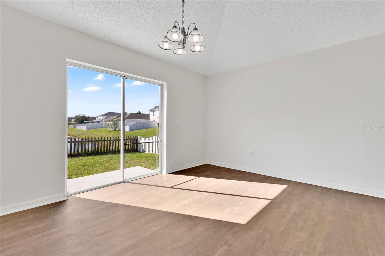 6407 Tabogi Trl Property Photo 9