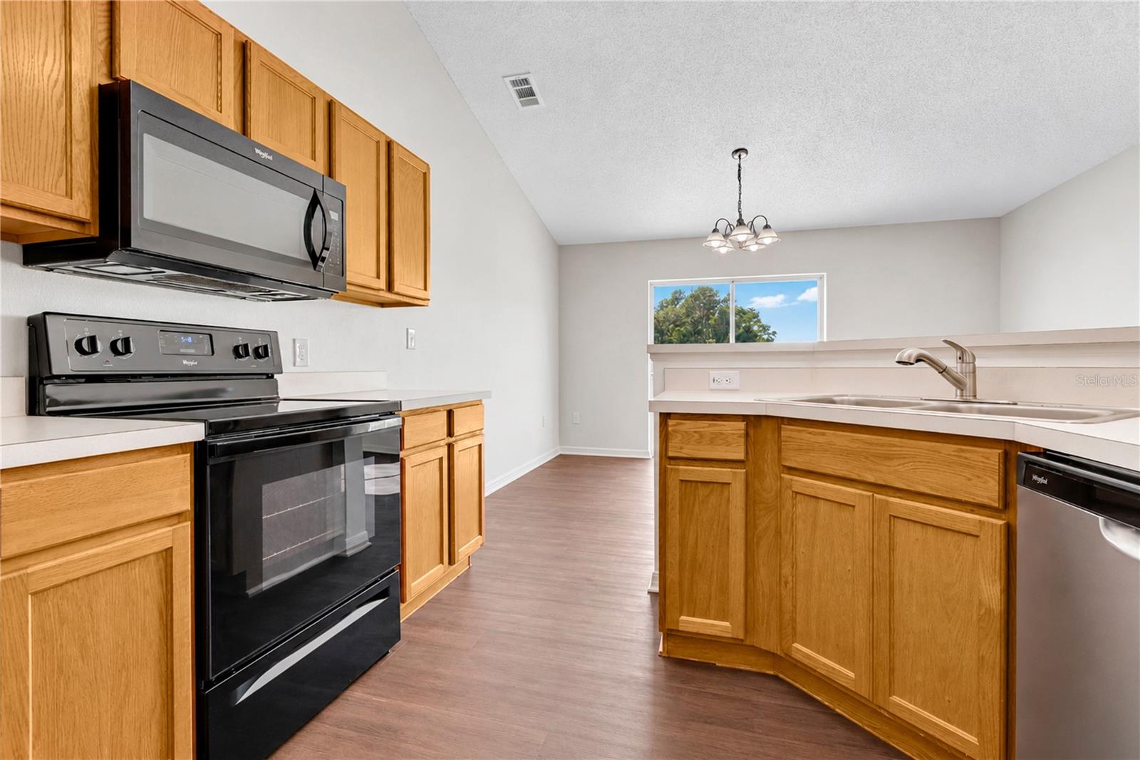 6407 Tabogi Trl Property Photo 11