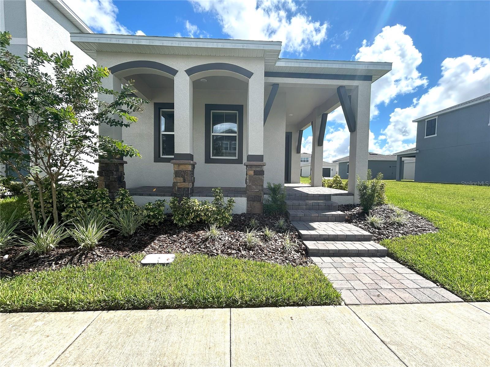 12615 Clear Sapphire Dr Property Photo 2