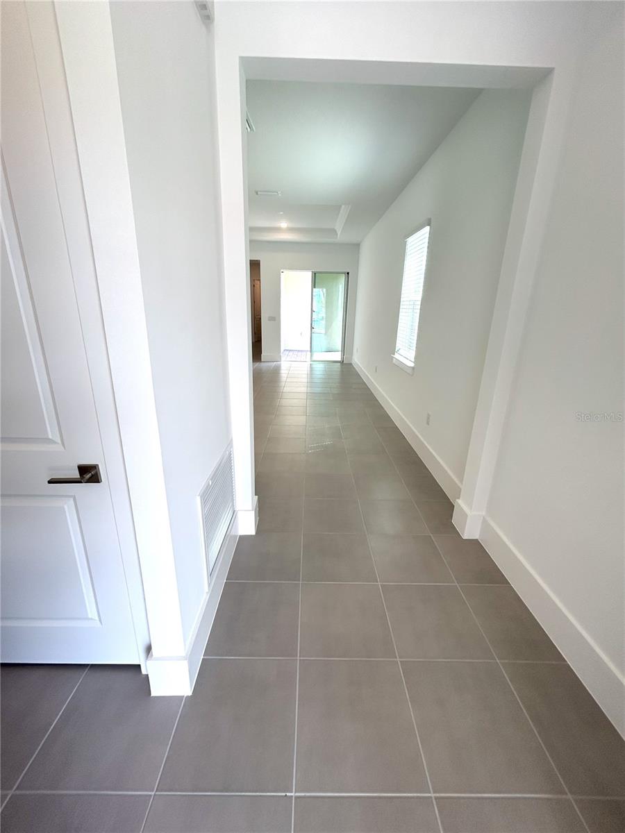 12615 Clear Sapphire Dr Property Photo 5