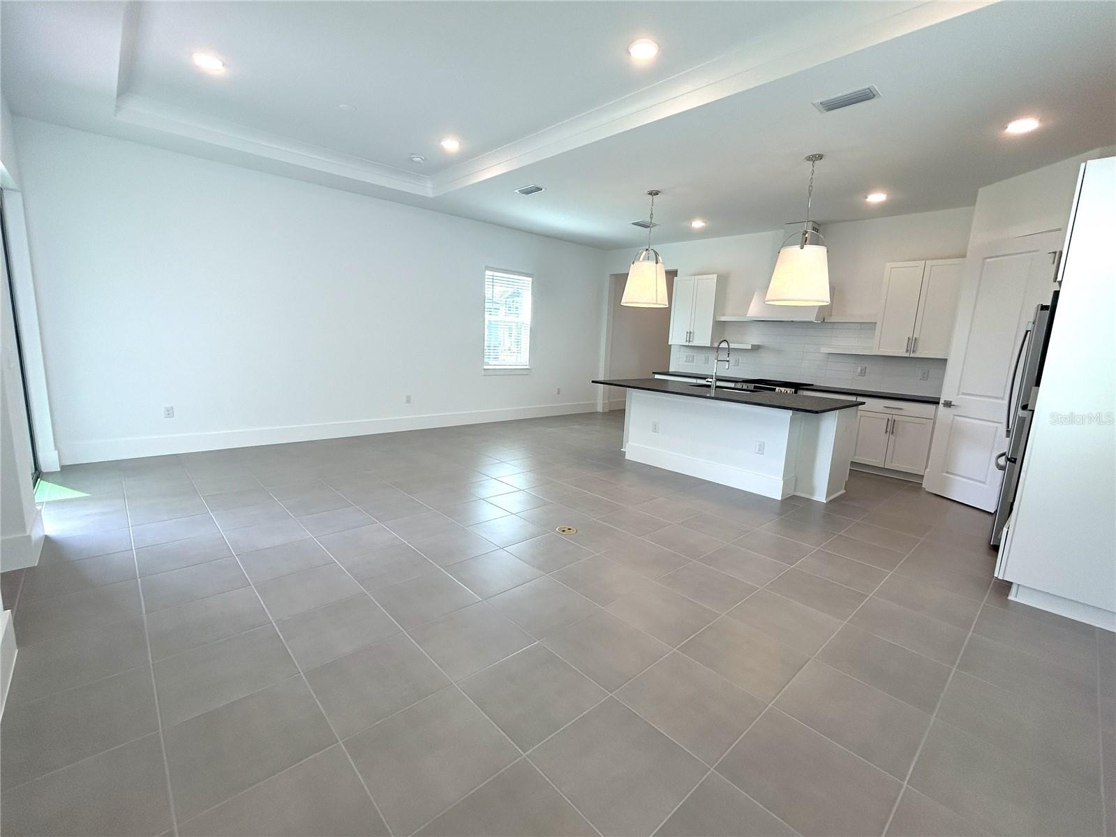 12615 Clear Sapphire Dr Property Photo 7