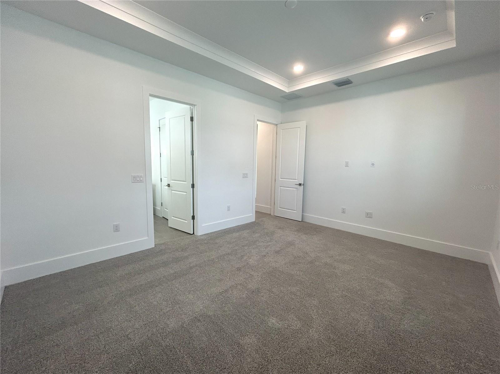 12615 Clear Sapphire Dr Property Photo 9