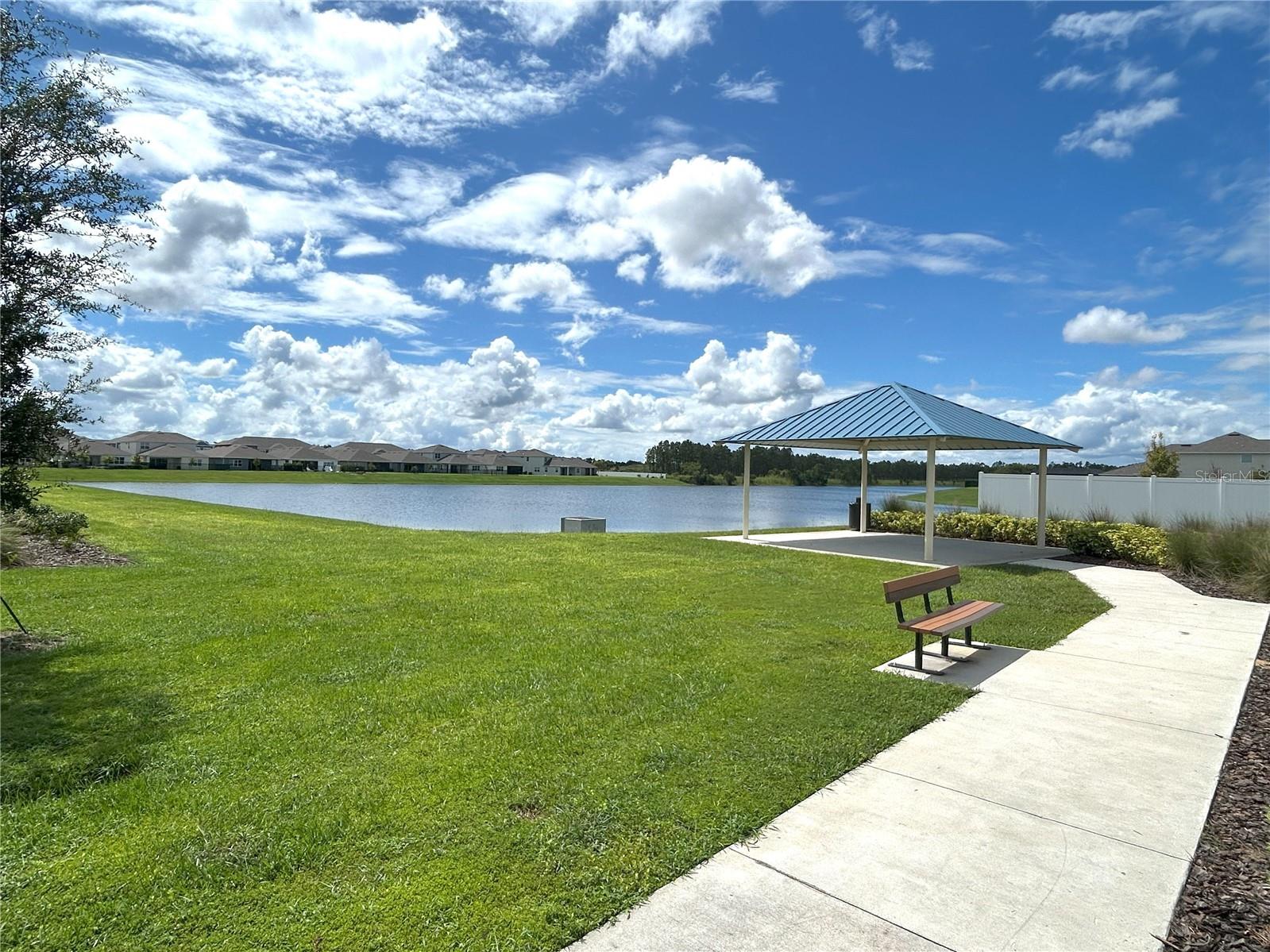12615 Clear Sapphire Dr Property Photo 21