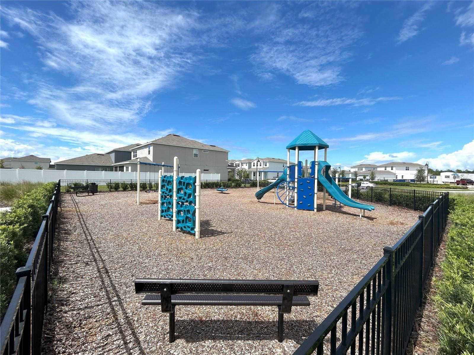 12615 Clear Sapphire Dr Property Photo 22