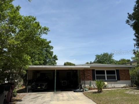 9 W KING ST Property Photo 1