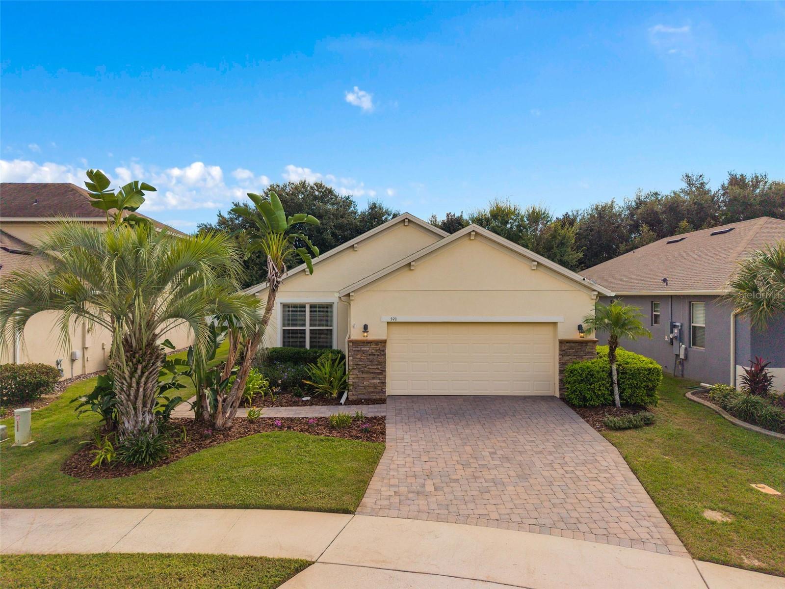 593 Kistler Cir Property Photo 4