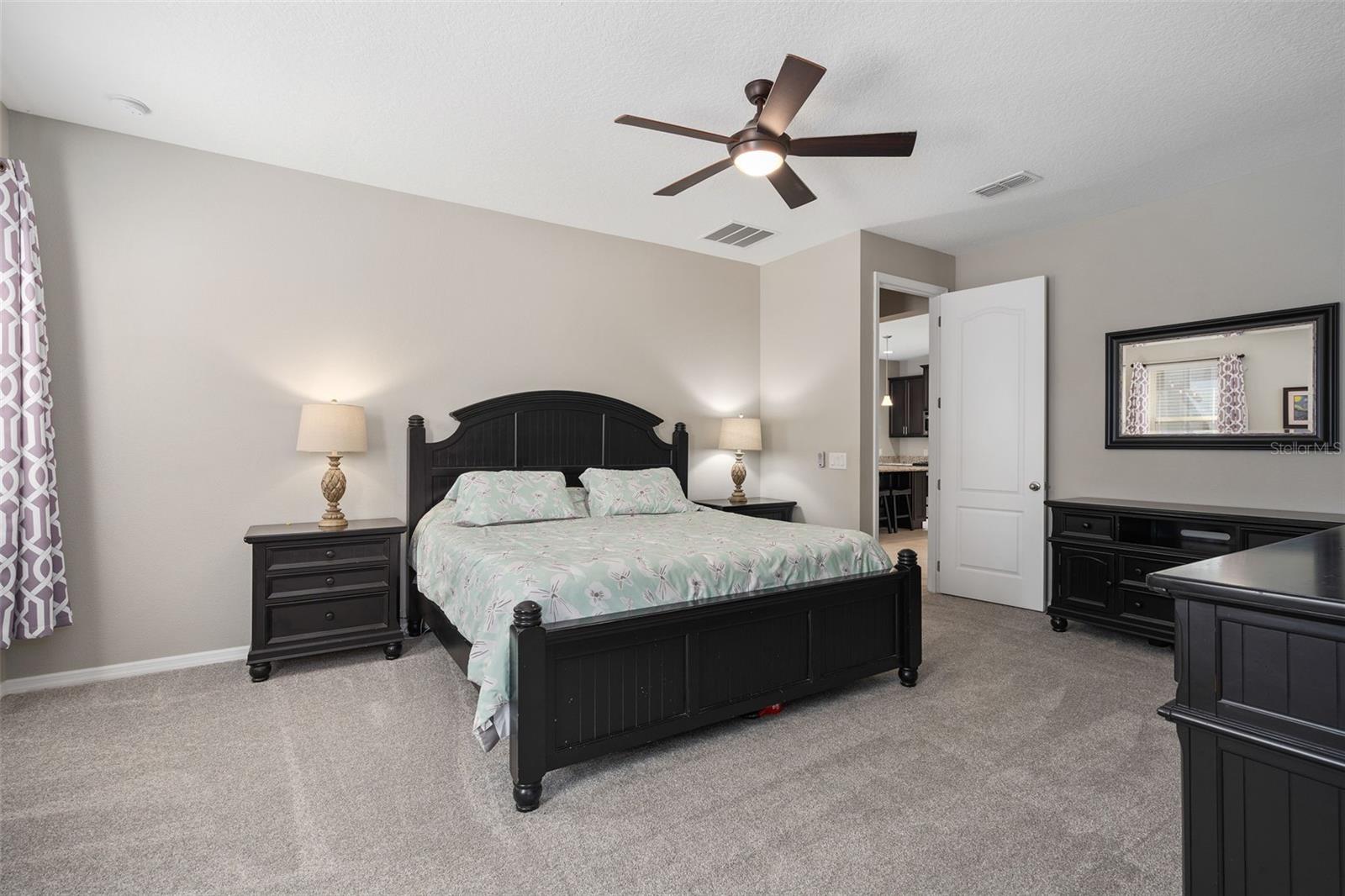 593 Kistler Cir Property Photo 17