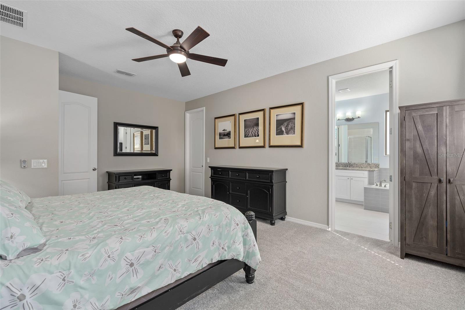 593 Kistler Cir Property Photo 18