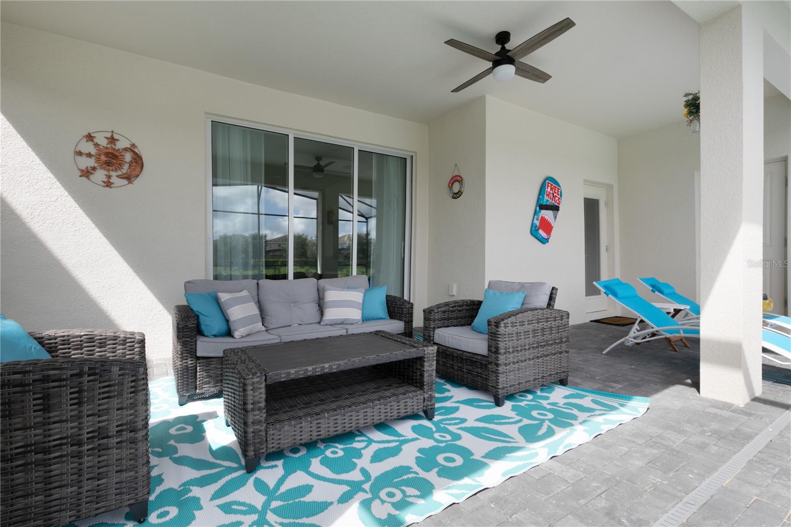 7227 Oakmoss Loop Property Photo 35