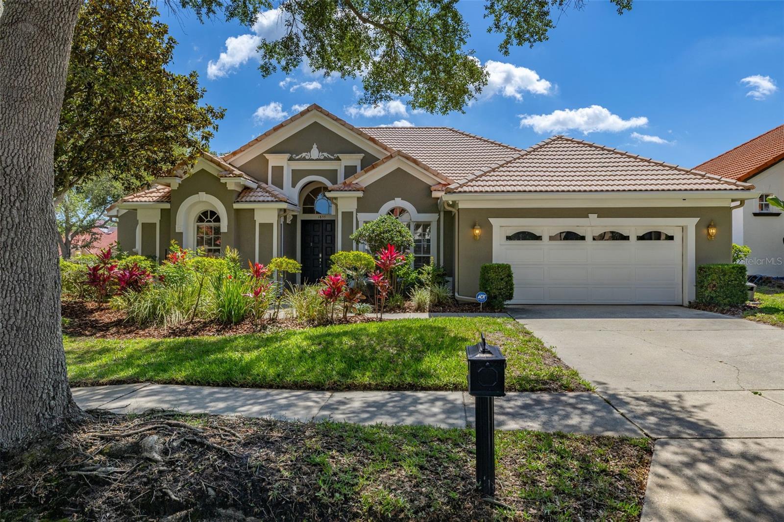 1855 Vista Royale Blvd Property Photo 1
