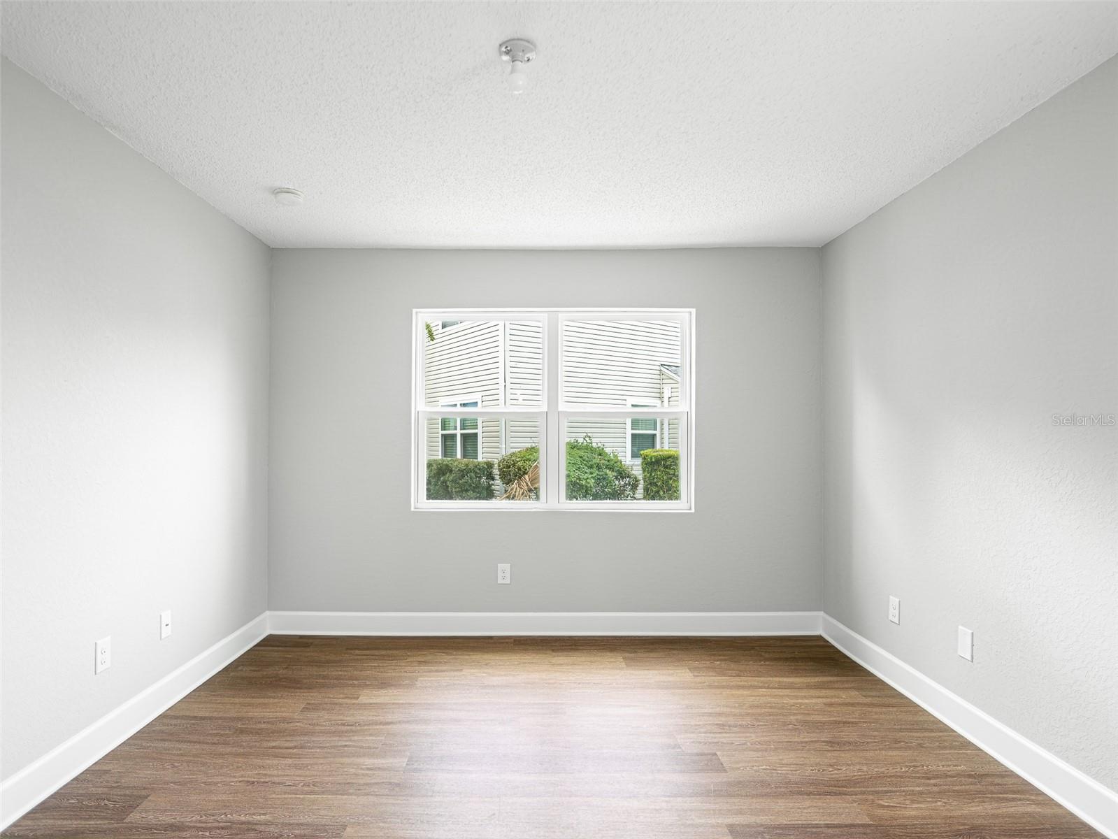 2512 Woodgate Blvd #107 Property Photo 19