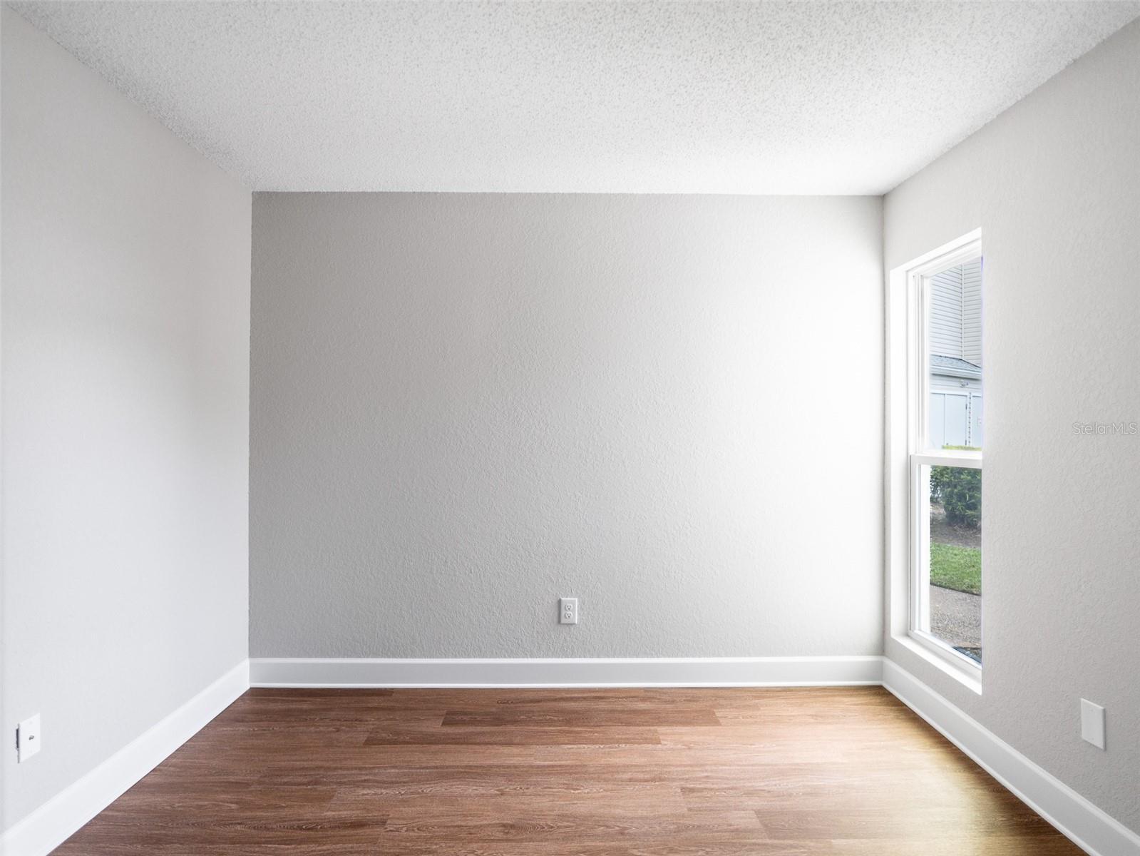 2512 Woodgate Blvd #107 Property Photo 28