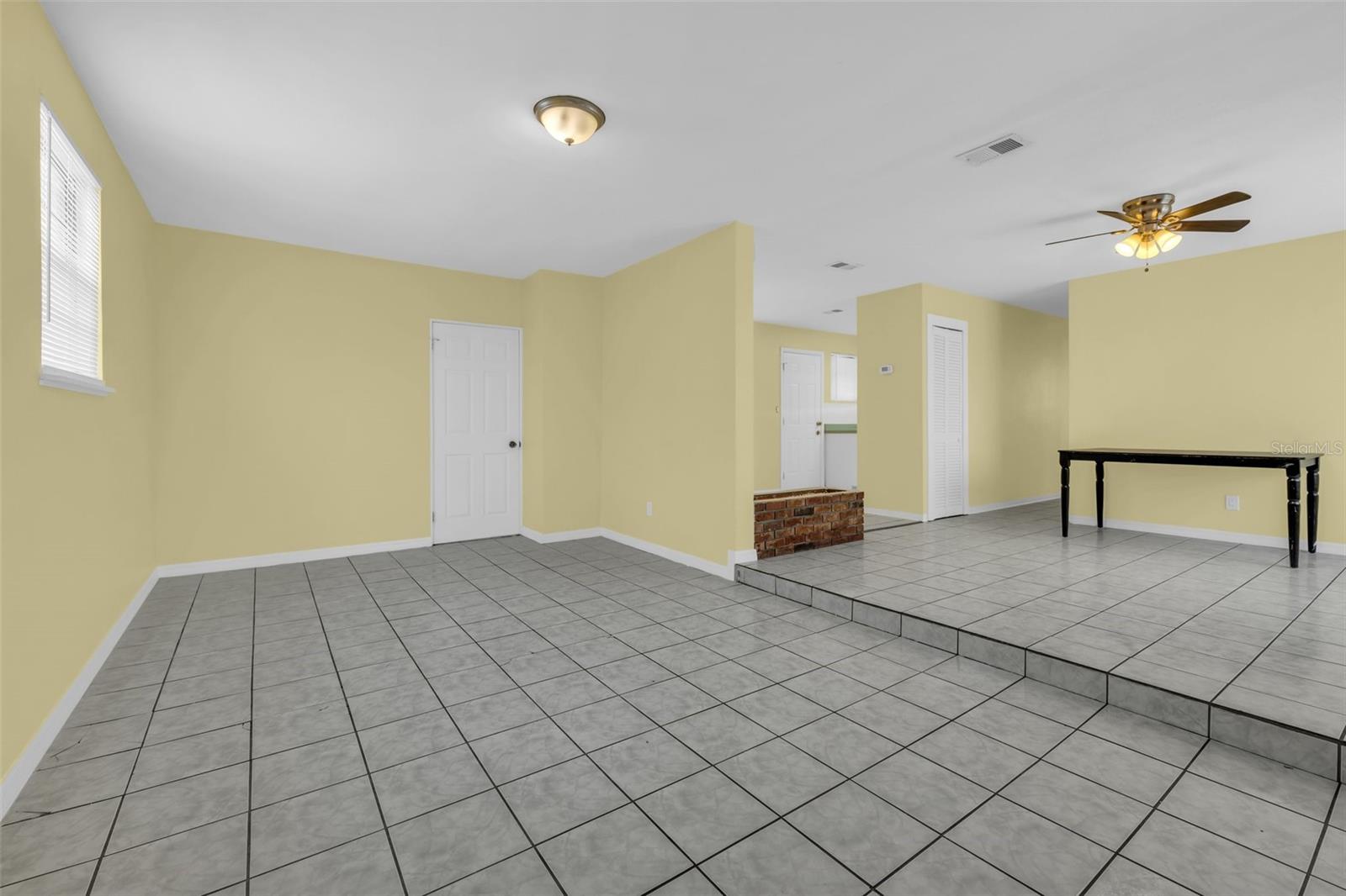 1031 Cadillac Dr Property Photo 7
