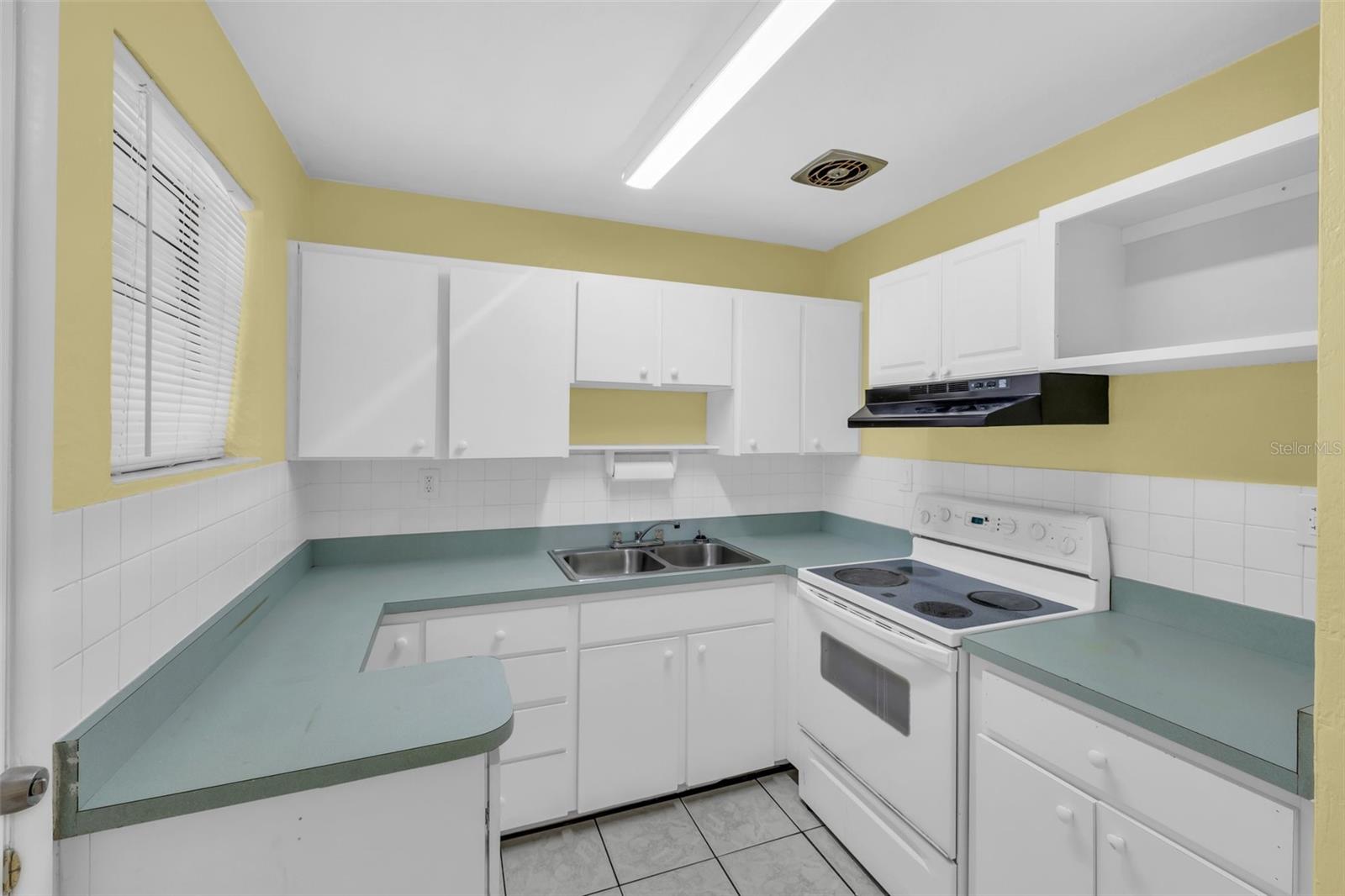 1031 Cadillac Dr Property Photo 8
