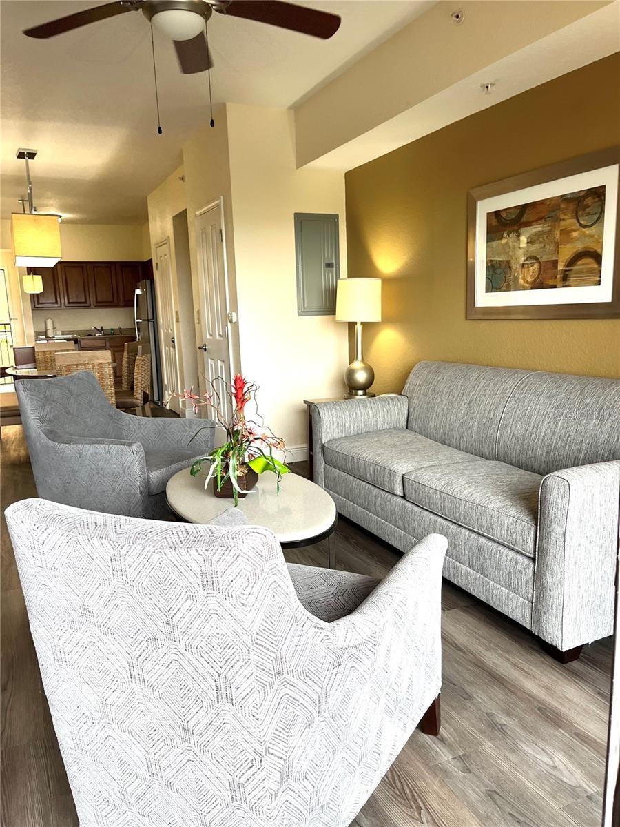 12521 Floridays Resort Dr #302f Property Photo 3